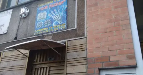 TAPICERIA Y LUJOS LOS PAISAS BOGOTÁ TAPICERIA Y LUJOS LOS PAISAS BOGOTÁ